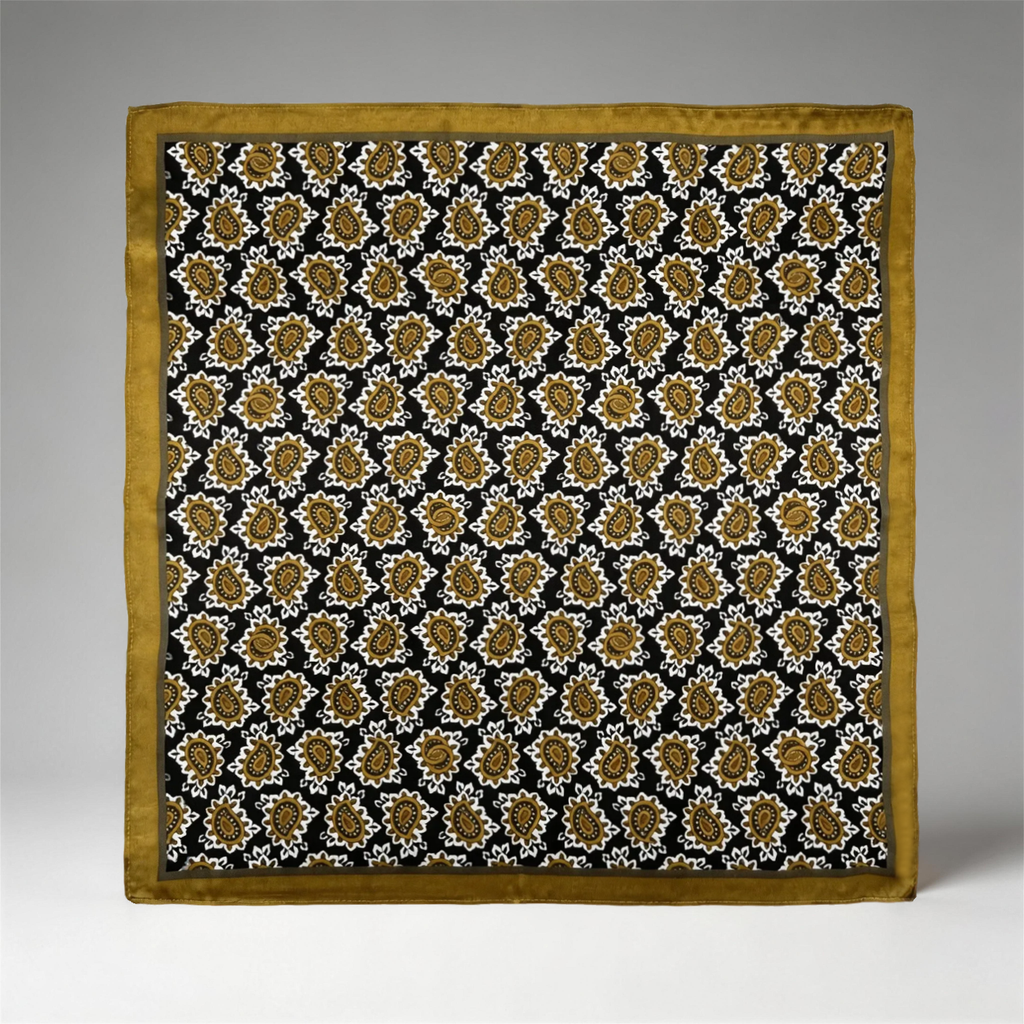 Klassisches Seidentuch mit Paisley-Muster und goldfarbener Bordüre