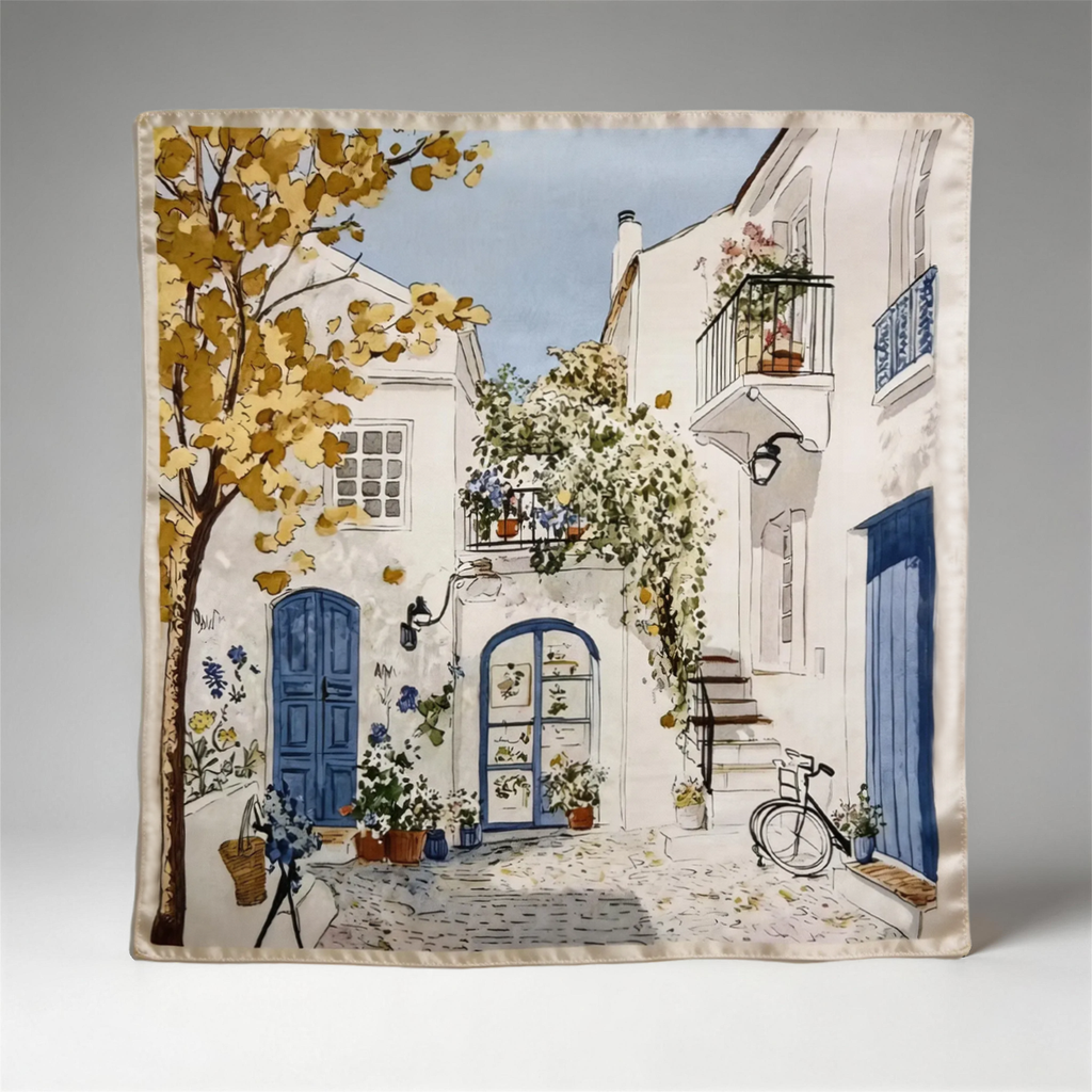 Seiden-Carré der Illustrations-Serie: Südfranzösischer Hinterhof mit goldenem Baum