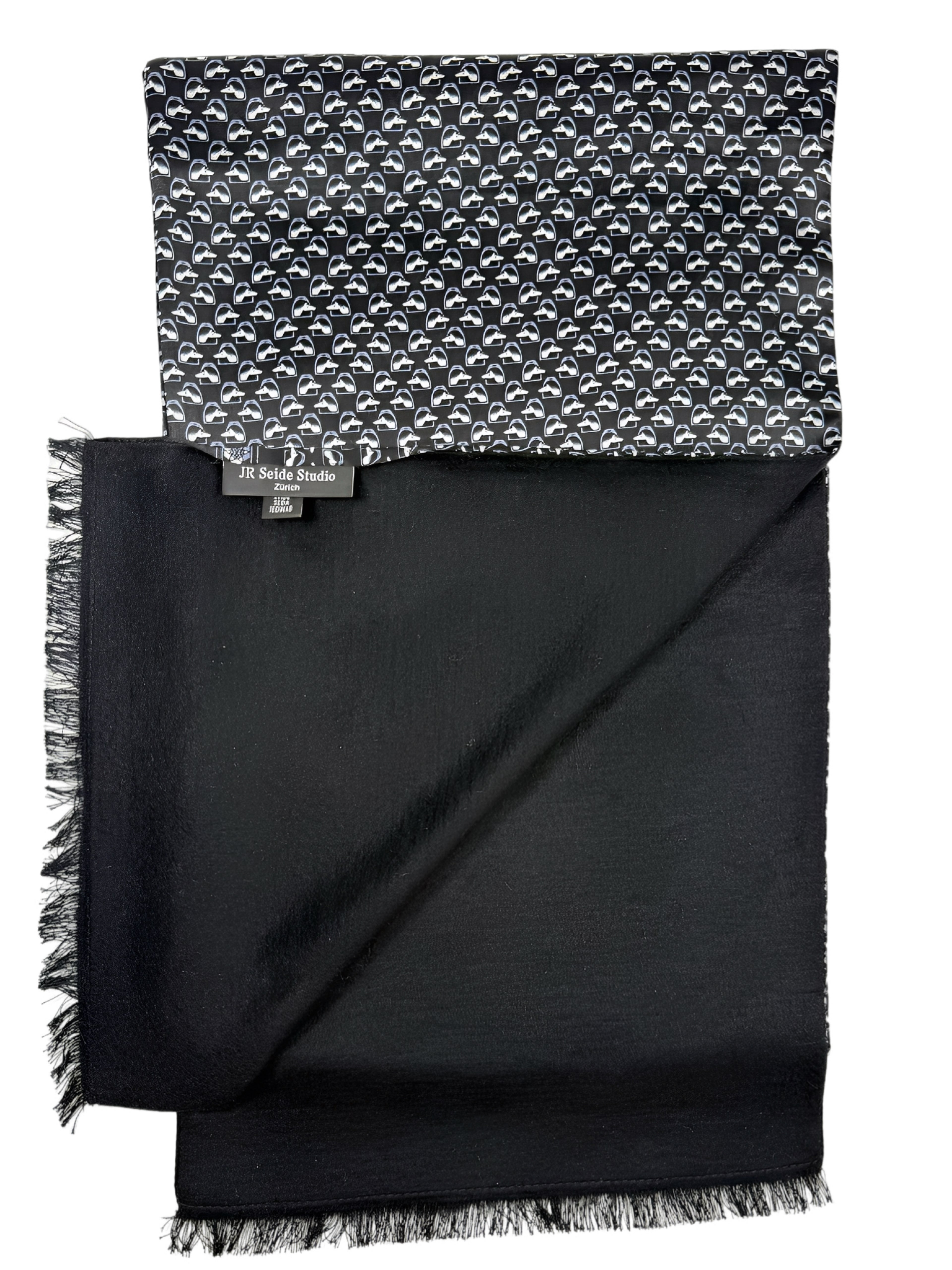 Typ2 Seidenschal aus 100% Maulbeerseide