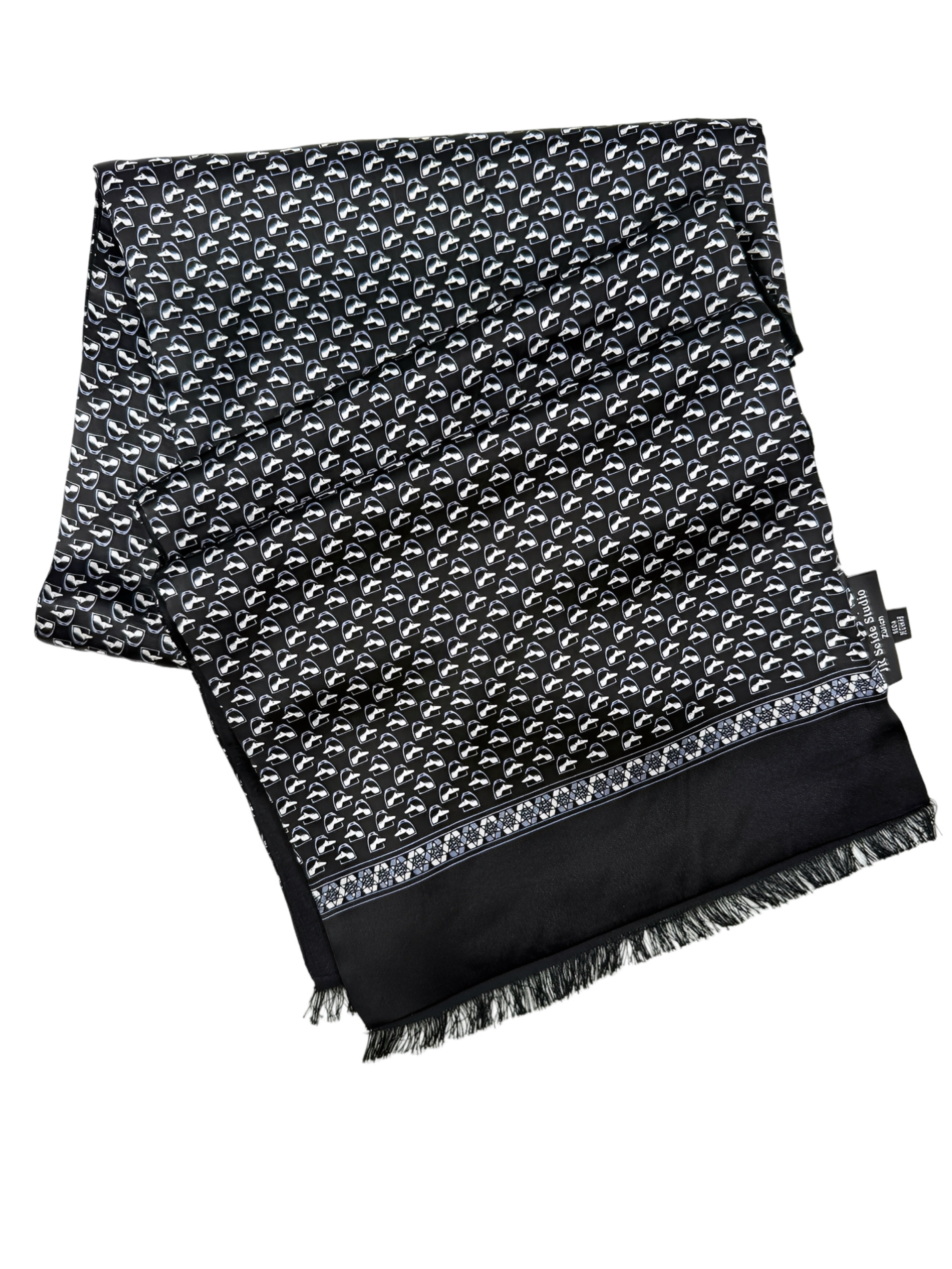 Typ2 Seidenschal aus 100% Maulbeerseide